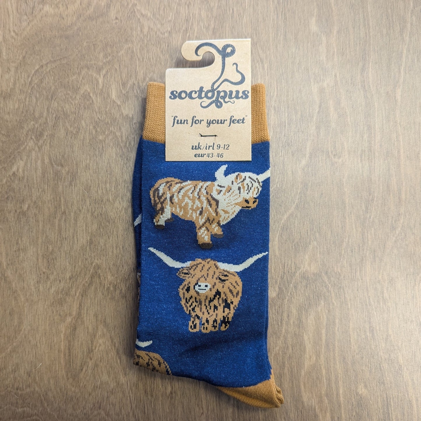 Highland Coo Socks - Adult 9-12, Dark Blue/Tan