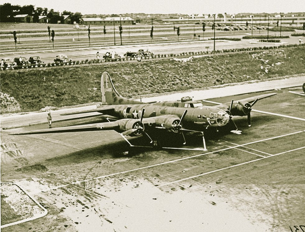 Boeing B-17F Flying Fortress "Memphis Belle"