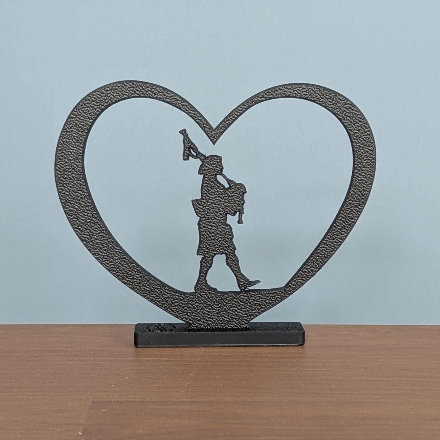 Shadow Shape - Piper, Female, Heart