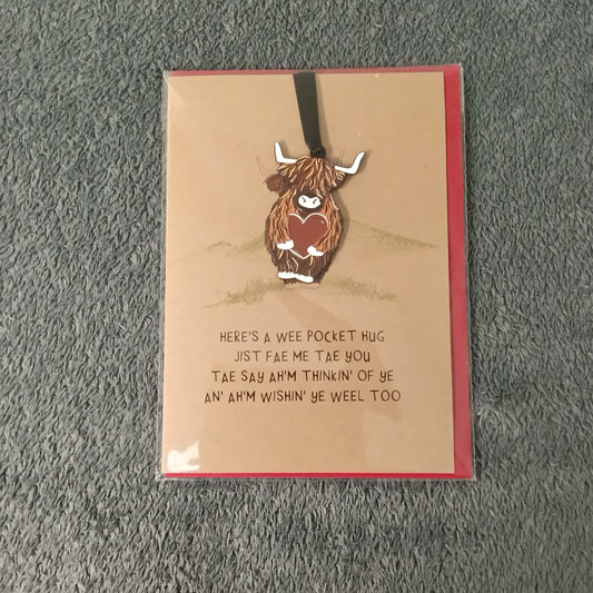 Keepsake Card - A Wee Pocket Hug Highland Cow Enamel Charm